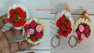 Rose mini bouquet keyring crochet || Satabdi Crochet || With English Subtitles available 
