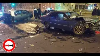 Жесткие аварии и страшные ДТП. Удары на перекрестках. Пытались одновременно проскочить на желтый.