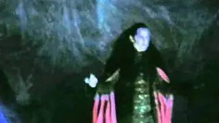 Ivan Ozhogin - Gott ist tot