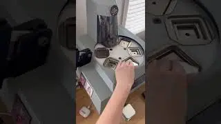 外国小姐姐打包客户订单，一共1800美元，制作了648个冰箱贴#打包视频 #沉浸式 #沉浸式体验#解压 #asmr