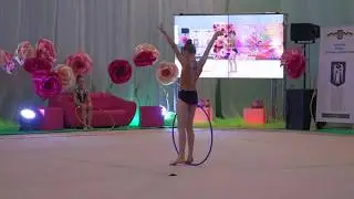 Дорохова Анастасія  обруч