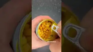 Мексиканское буррито с соусом сальса