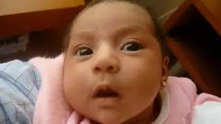 Amelia con hipo