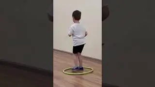 Миша Шумов. Танец 