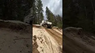 The 6x6 Kei truck is a hill climb master! #grindhardplumbingco #sentandbent #kei #keitruck #6x6