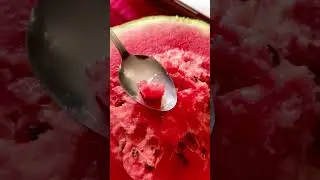 How to Pick the Sweetest & Juicy Watermelon! #shorts #watermelon