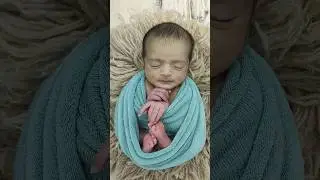 Newborn photoshoot behind the scenes 😍📸❤ #shorts