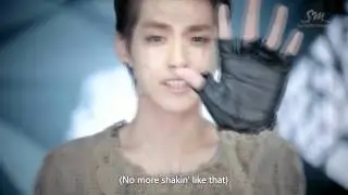 EXO_M Kris shakin high five
