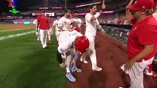 Bryce Harper Walkoff single Vs Astros