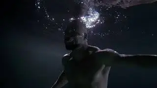 Underwater video shooting. A love story under water