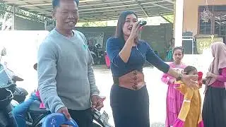 Bapak Saderi, Incaran Para Biduan
