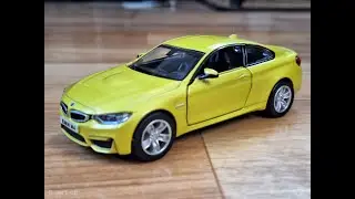 Diecast BMW M4 1:32