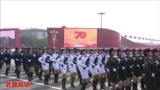 国庆70周年大庆，女兵方队霸气登场，怎么看都是一条线