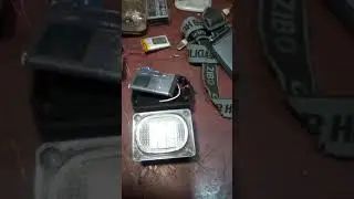 Замена пальчиковых батареек на аккумулятор налобного фонарика ！