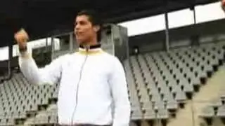 Cristiano Ronaldo and Billy W .