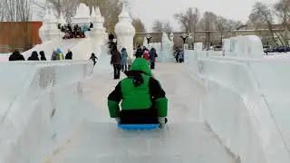 А вы уже катались с горок?