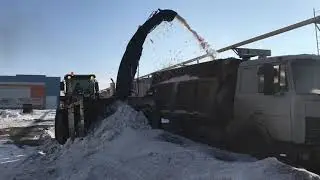 Снегоочиститель с автономным двигателем С2-250 АДГ для фронтального погрузчика