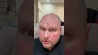 Говорю с телефоном)