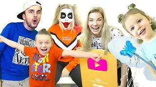 TAMIK and 1 000 000 Subscribers on the Gold button from best YouTube