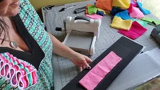 Rug Hooking Wool Strip Cutting Machine Sizzix Cutter Demonstration