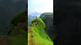 Living in my dreams ❤🗻 #ytshorts #explore #waterfall #youtube #kumbhefalls #pune #maharashtra