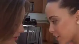 Jillian Janson and Mia Austin ｜ Lesbian kissing_RCX5rvCKLKY #000