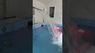 Бассейн для бани с водопадом и гидромассажки 