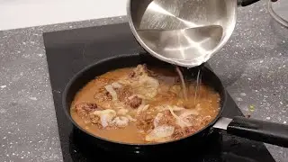 лангет в сметанном соусе (beef in sour cream sauce)