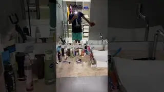 MEU BANHEIRO É LINDO E GRANDE