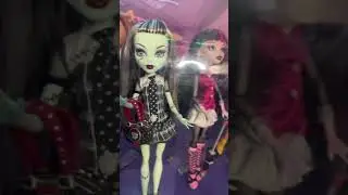 I GOT my GRAIL MONSTER HIGH PACKAGE