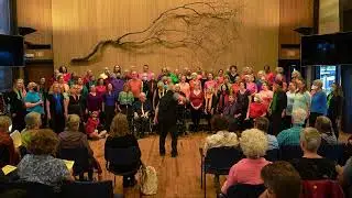 Huoleton Rakkauslaulu - World Harmony Chorus