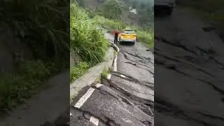 怎麼開的！地震嗎？