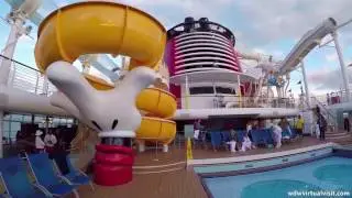Disney Cruise Line - Dream - Enchanted Garden to Deck 11 Pools