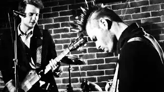КНДР - Родаки голосовали за Путина (live in bar)