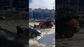 Загребущий трактор