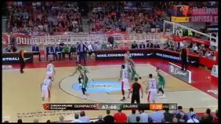 Olympiacos - Good ball movement sets up Papapetrou for the three