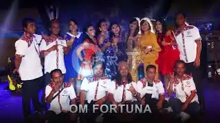 Konco mesra voc Ratna antika- manggung di pangkalanbun hoot top mantap