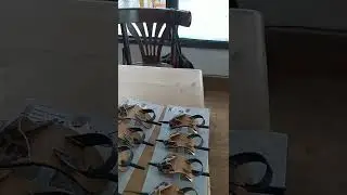 Pasadores de cabello con blister originarios de Lluu. #artindustrimenorca