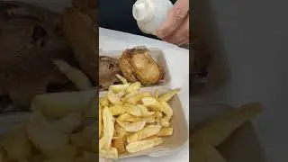 My favourite fried meal(munch box from Yasser fish bar). #fishbar #chips #friedchicken #shorts