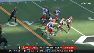Nick Chubb Zooms Through Cincinatti Defense for LONG Touchdown