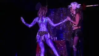 Creatrix Bodyart features Live-Body-Art-Shows and Body-Painted-Performances at festivals
