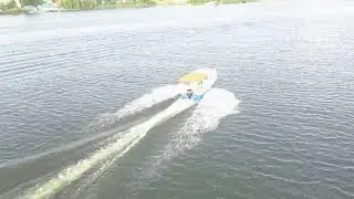 Еще один катер Краб 620 на воде - глиссирование