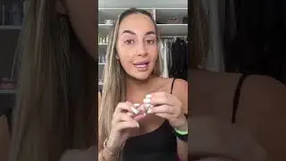 We exchange our makeup bags 😱😍