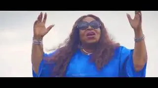 LA MAMA Patience Dabany : Leve Le We Ndziami ( merci seigneur)