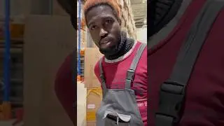 Chunga Changa works in a warehouse🤣 