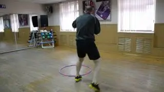 www.efs-live.com 11.Перемещения по кругу с ударами, Moving in a circle with the punches