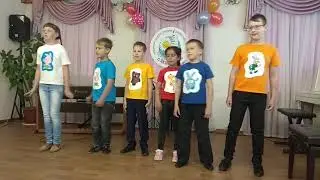 "Какие милые улыбки"