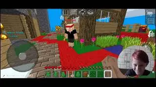 Multicraft — красный круг со Спартаком.