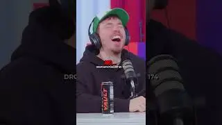 Zach just exposed his 🍆 size