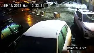 Падение льда 18.12.2023
